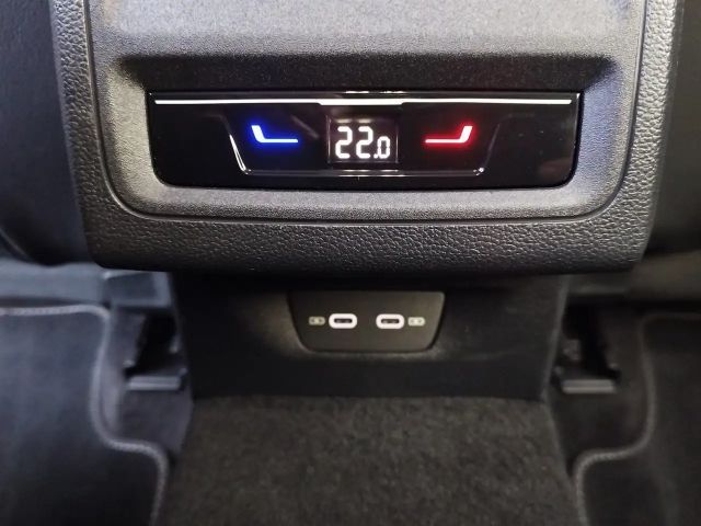 Volkswagen Golf Rabbit TSI