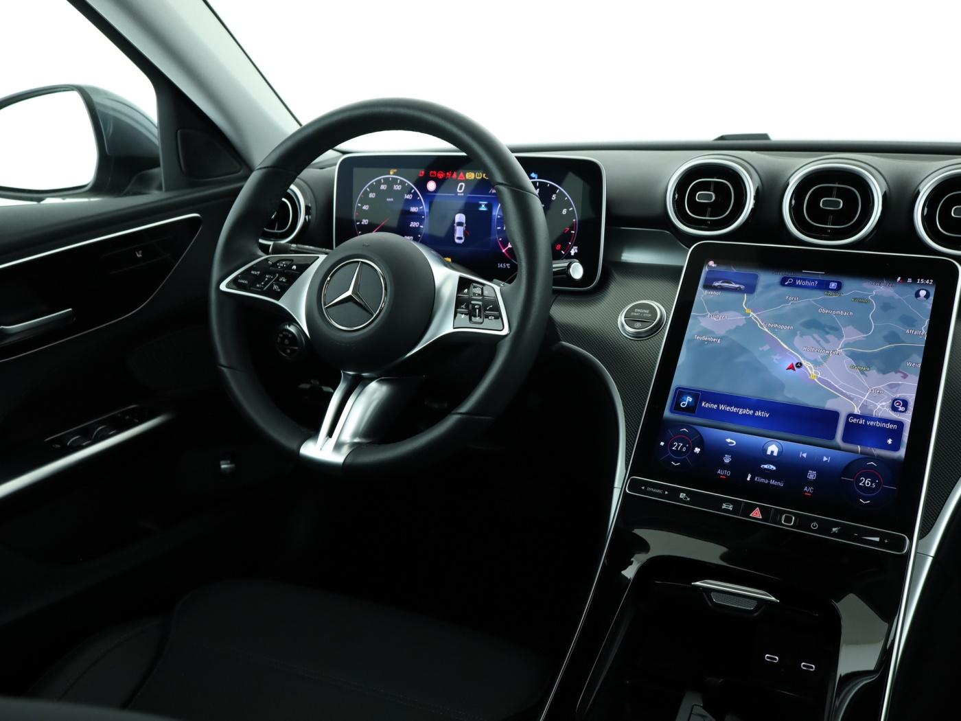 Mercedes-Benz C 200 AVANTGARDE Sedan