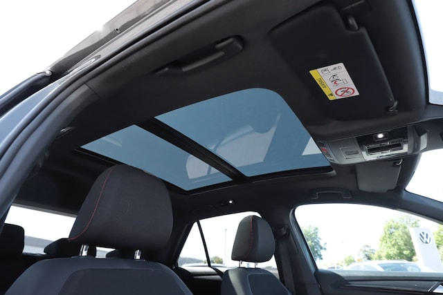 Volkswagen T-Roc 1.5 TSI Sport