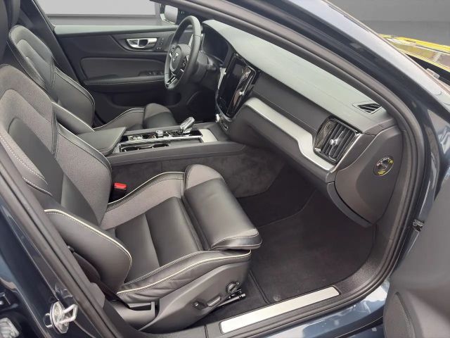 Volvo S60 AWD Dark Ultimate