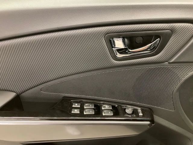 SsangYong Tivoli Black Line LED*Sitzheizung*Navi*Kamera*