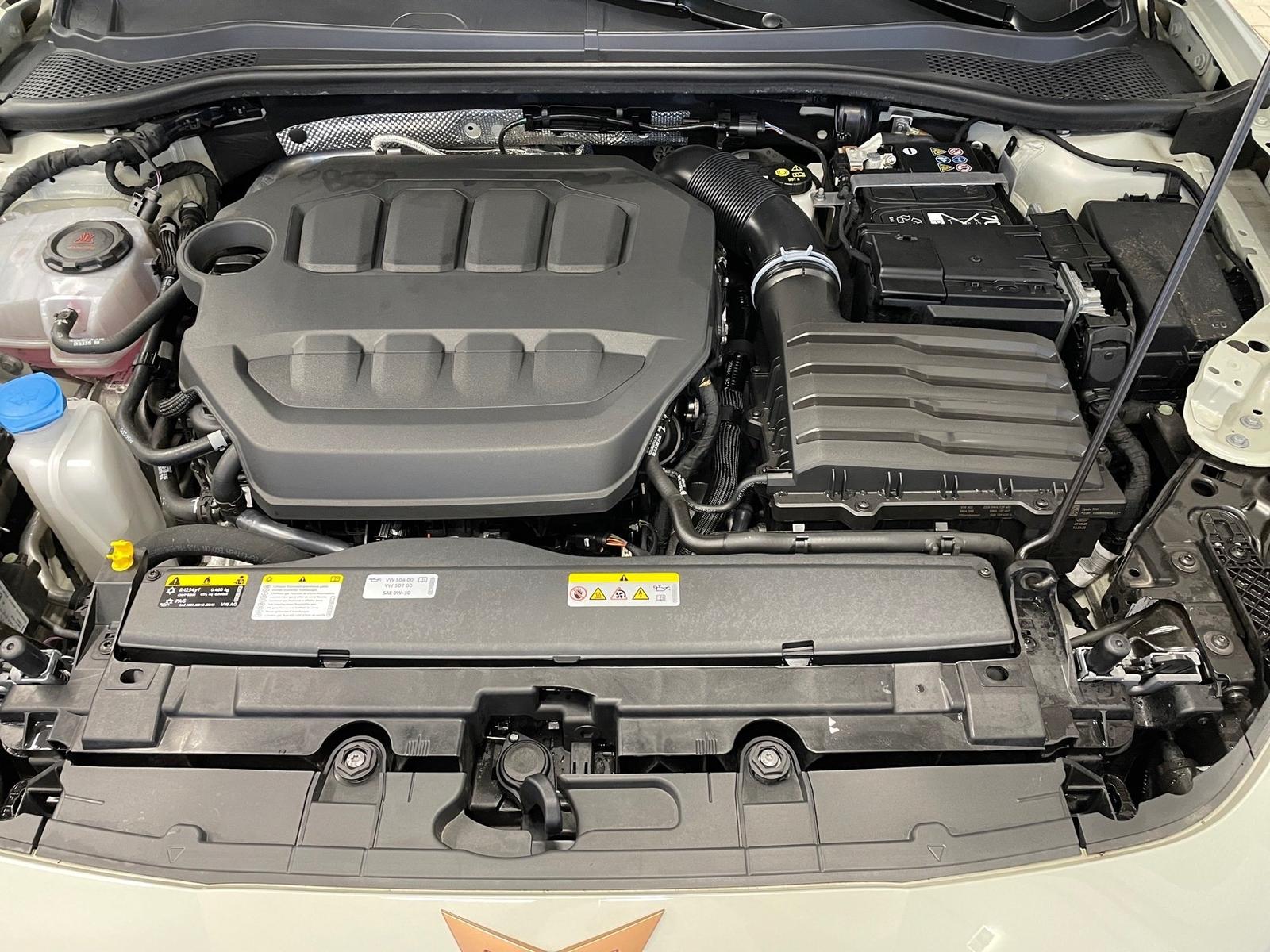 Cupra Leon 2.0 TSI 4Drive Sportstourer VZ