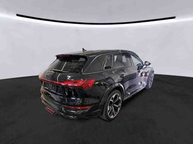 Audi e-tron Quattro