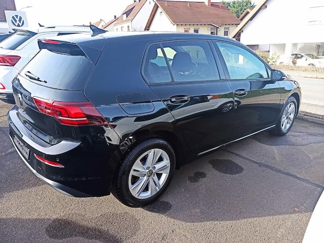 Volkswagen Golf Life