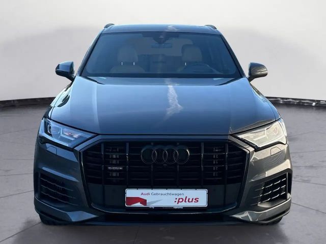 Audi Q7 55 TFSI Hybride Quattro