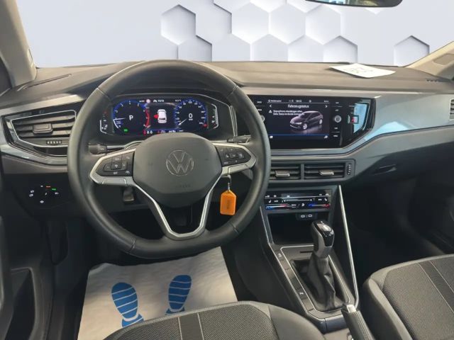 Volkswagen Polo 1.0 TSI Style