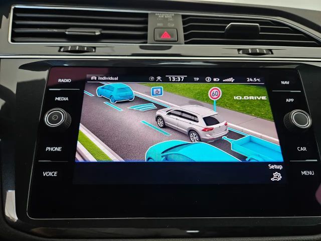 Volkswagen Tiguan DSG IQ.Drive R-Line