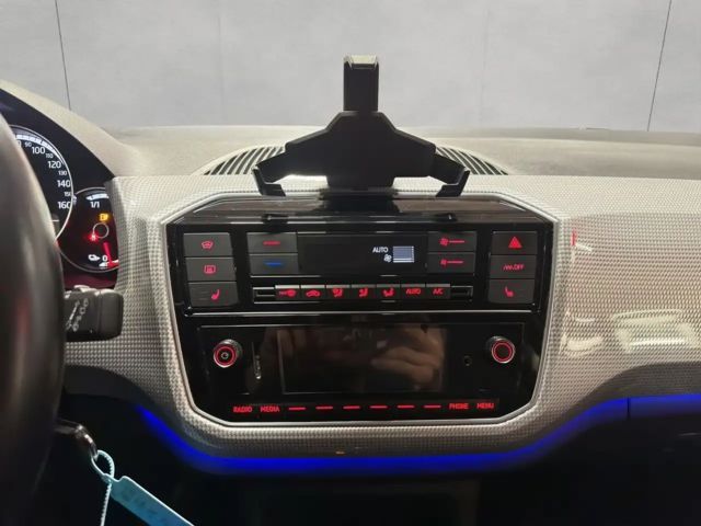 Volkswagen e-up! Plus Style