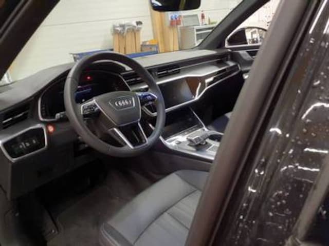 Audi A6 45 TFSI Avant Quattro S-Tronic