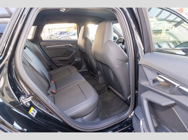 Audi A3 35 TFSI S-Line Sportback