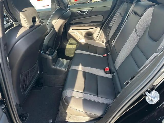 Volvo V60 AWD Plus T8