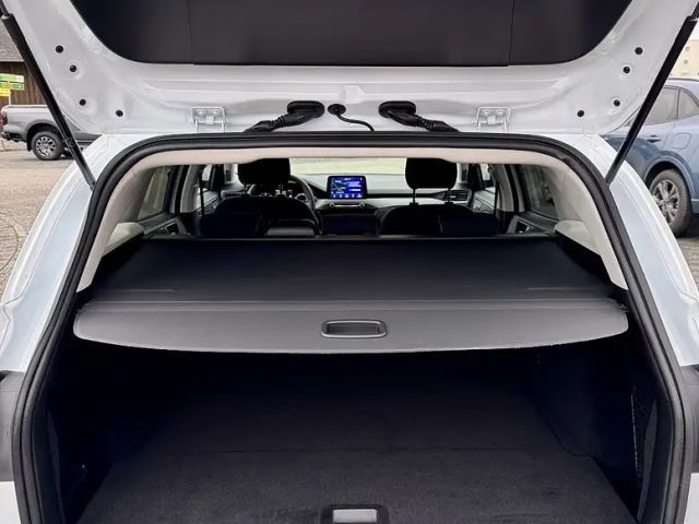 Ford Focus Cool & Connect