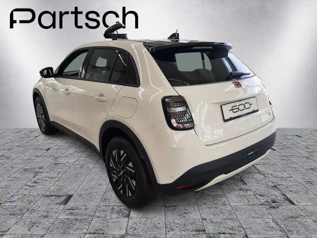 Fiat 600e Elektro 54kWh RED