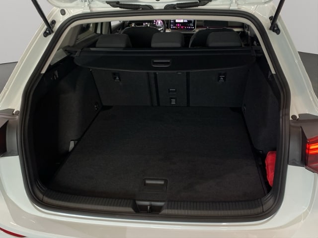 Volkswagen Golf 1.5 TSI Golf VIII Variant