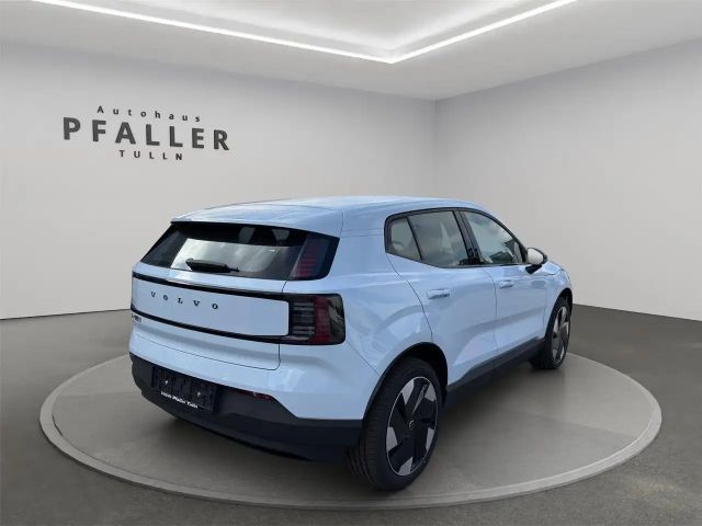 Volvo EX30 Extended range Plus Single motor