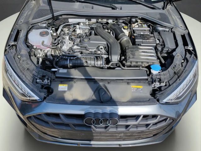 Audi A3 35 TFSI S-Line S-Tronic Sportback