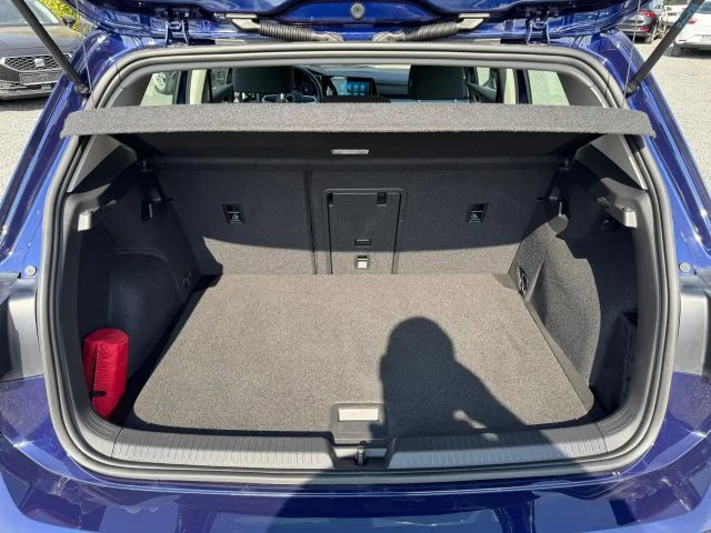 Volkswagen Golf 1.0 TSI Golf VIII Life