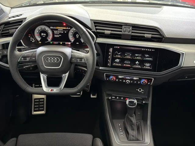 Audi Q3 35 TFSI S-Line
