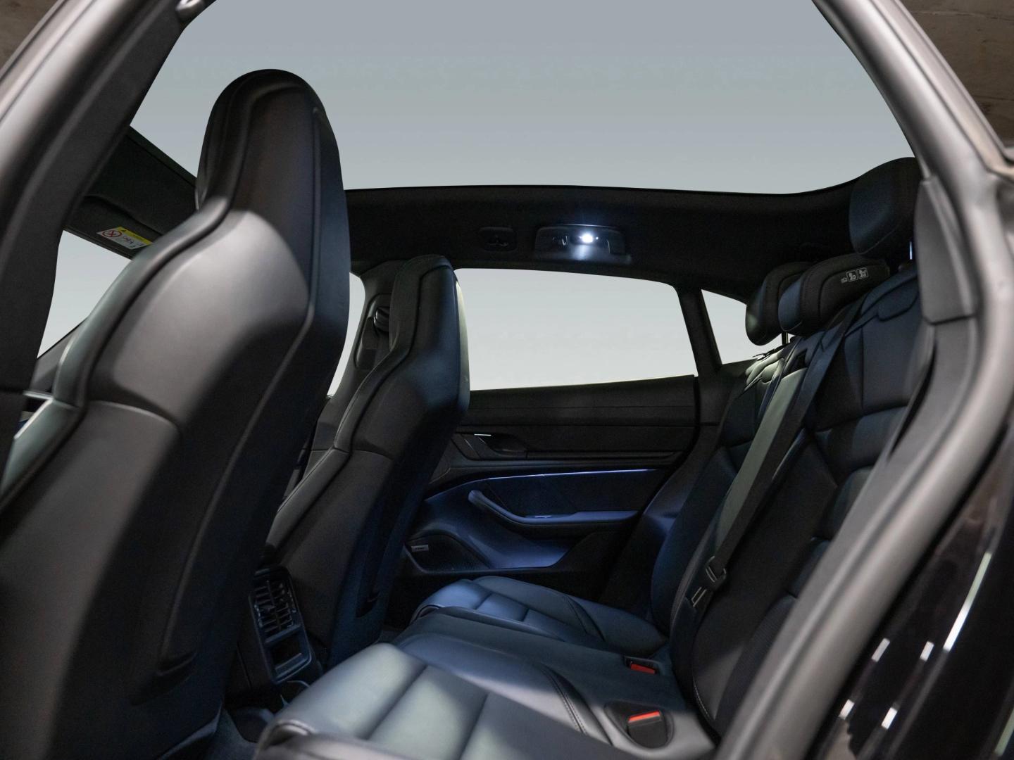 Porsche Taycan Sport Turismo