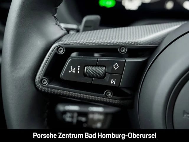 Porsche 992 4 Cabrio Carrera GTS