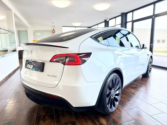 Tesla Model Y Performance