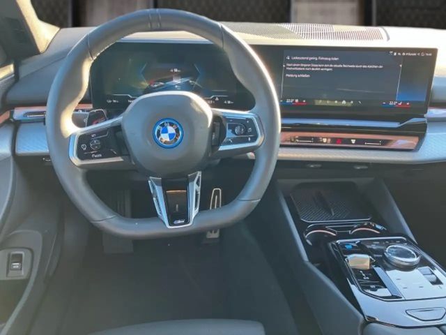 BMW i5 Sedan eDrive40
