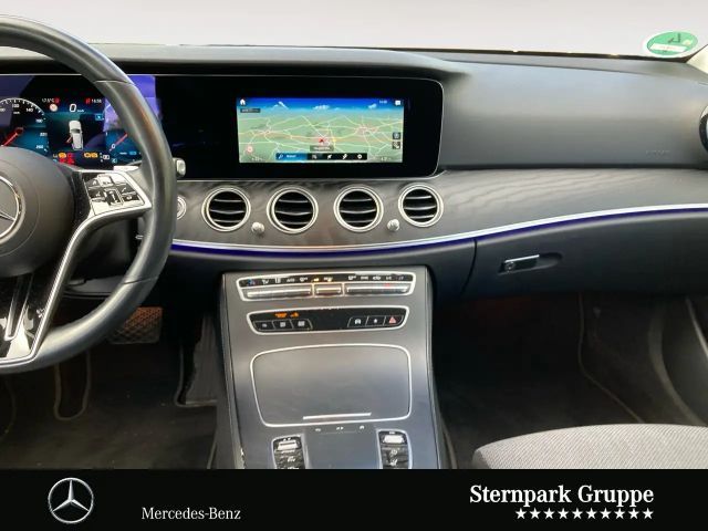 Mercedes-Benz E 200 Estate