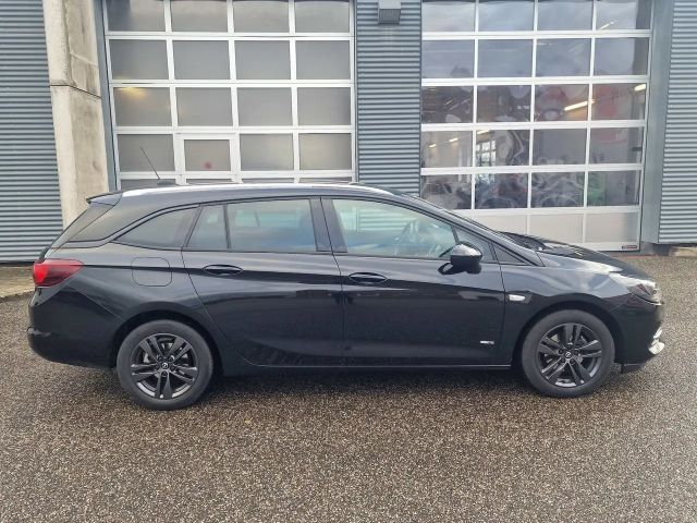 Opel Astra Sports Tourer