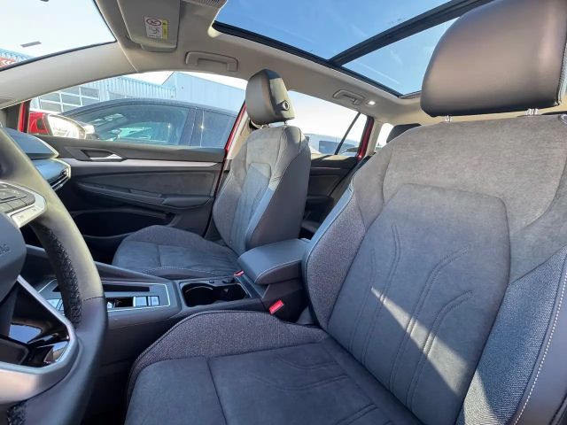 Volkswagen Golf Business DSG Variant