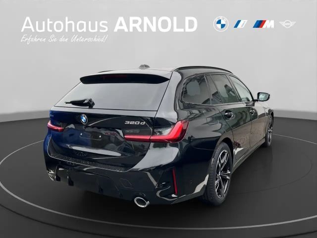 BMW 320 320d M-Sport Touring xDrive