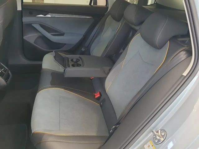 Skoda Superb Selection iV