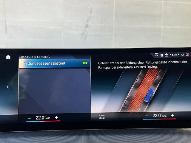 BMW 320 320d M-Sport Touring xDrive