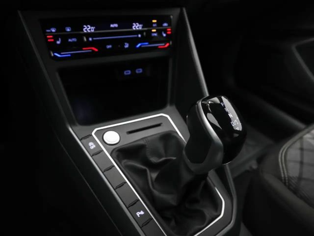 Volkswagen Taigo 1.5 TSI DSG R-Line