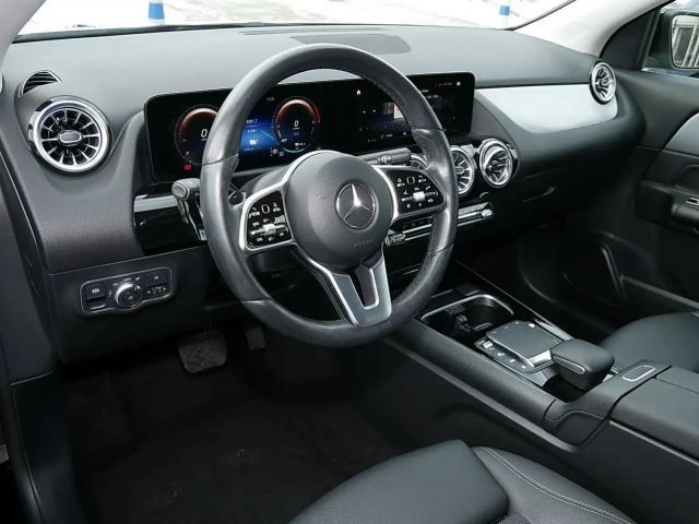 Mercedes-Benz GLA 250 GLA 250 e Style