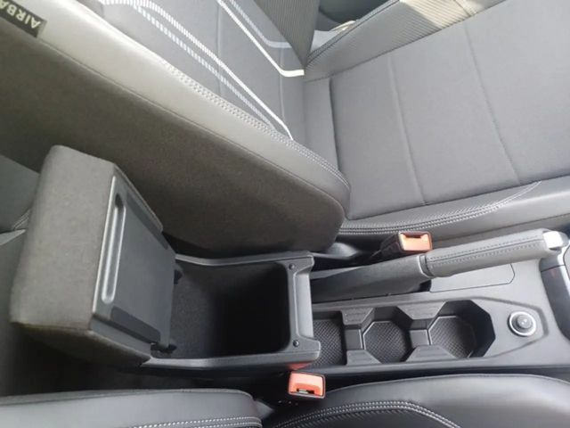 Volkswagen Taigo 1.0 TSI DSG Style