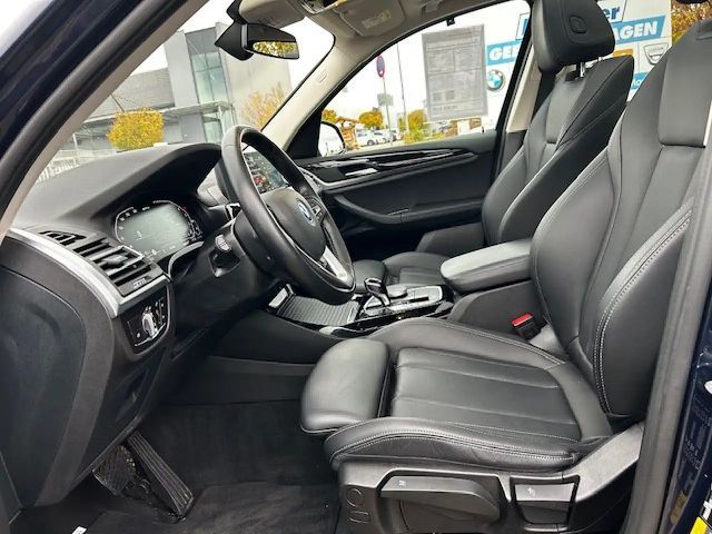 BMW X3 0e Sports.Kamera PanoDach Lenkradh.AHK 19"