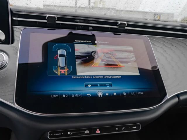 Mercedes-Benz E 200 AVANTGARDE Estate