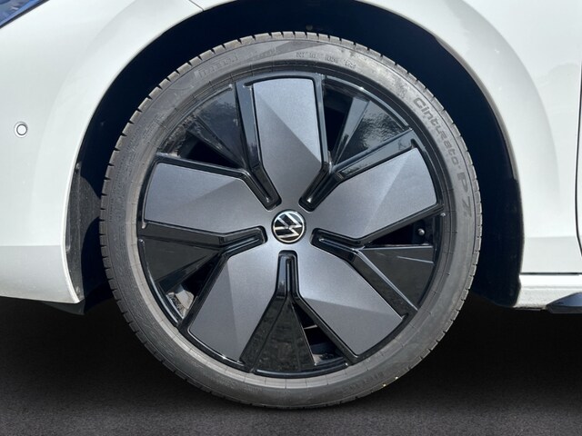 Volkswagen Passat 2.0 TDI Business R-Line