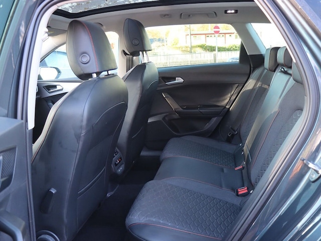 Seat Leon 2.0 TDI DSG FR-lijn Sportstourer