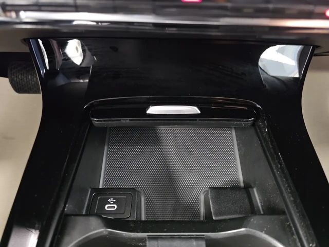 Mercedes-Benz A 180 Progressice Advanced Navi,Parkassi,VollLED