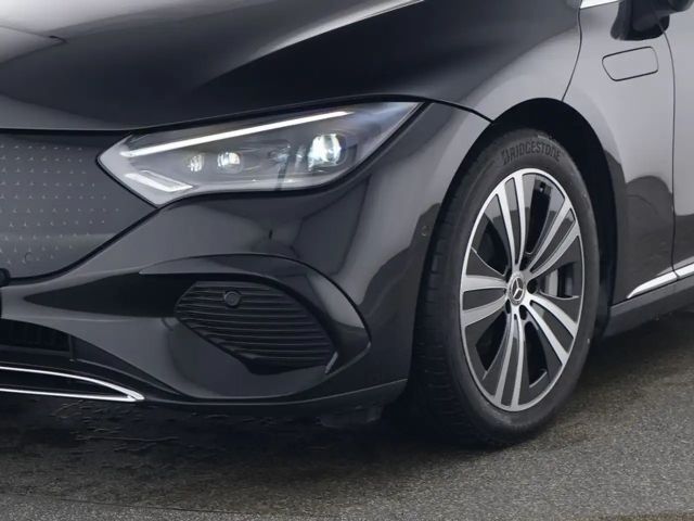 Mercedes-Benz EQE 350 Electric Art Sedan