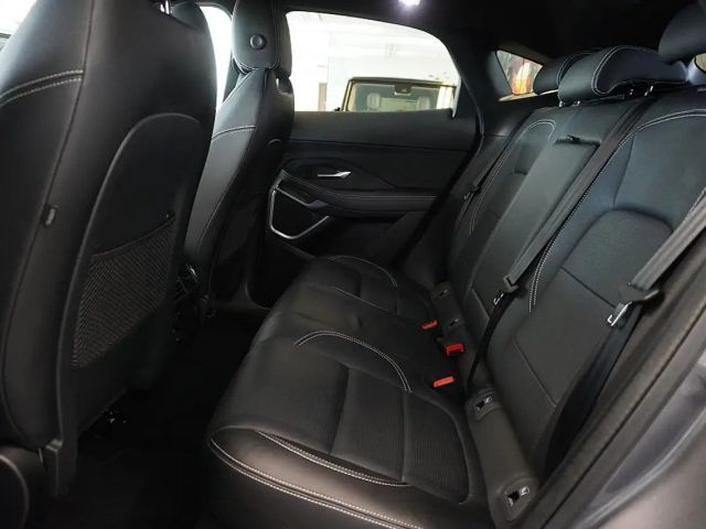 Jaguar E-Pace AWD P300e R-Dynamic SE