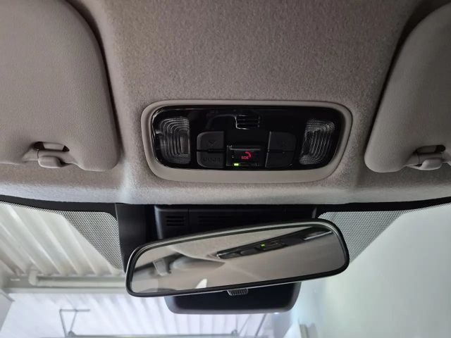 Mazda 2 Hybrid 1.5L Hybrid VVT-i 116 CVT FWD Centre-Line