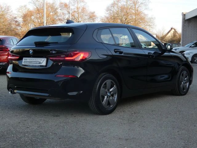 BMW 118 118i Advantage pakket Sedan