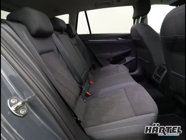 Volkswagen Golf 2.0 TDI DSG Style Variant