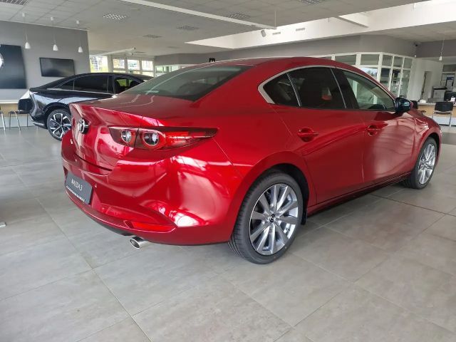 Mazda 3 2.5L SkyActiv e-Skyactiv