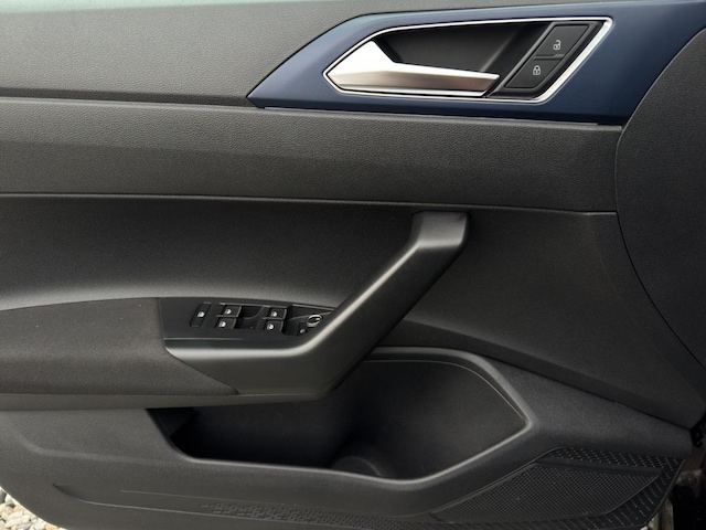 Volkswagen Polo Polo 1.0 UNITED LM15 NAVI CLIMATRONIC SITZHZ PDC+