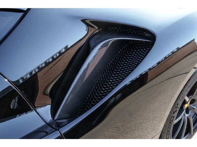 Ferrari SF90 Stradale