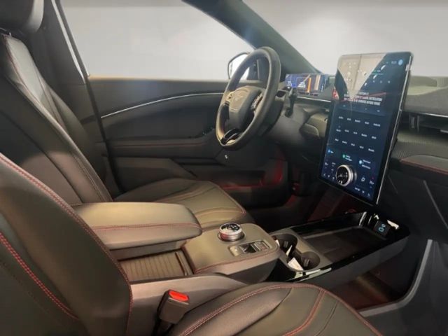 Ford Mustang Mach-E Premium RWD