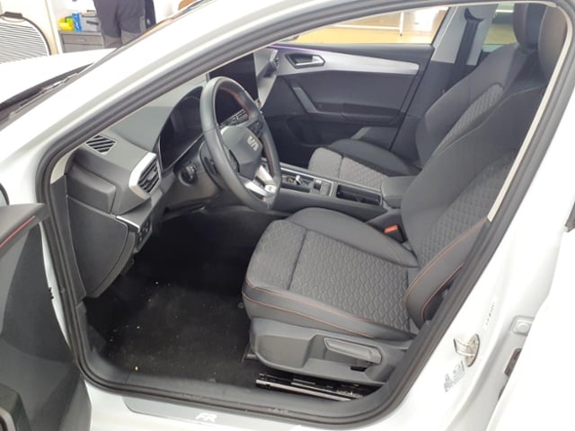 Seat Leon 1.5 eTSI DSG Sportstourer